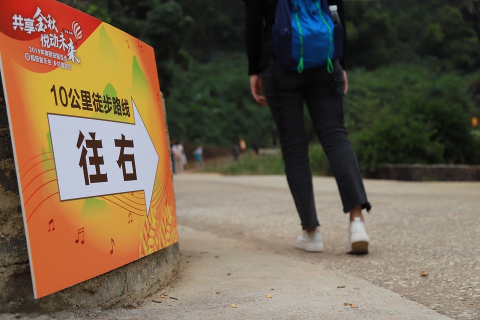 AB2FDEEB-5278-47CC-B70E-2409ABA4A727