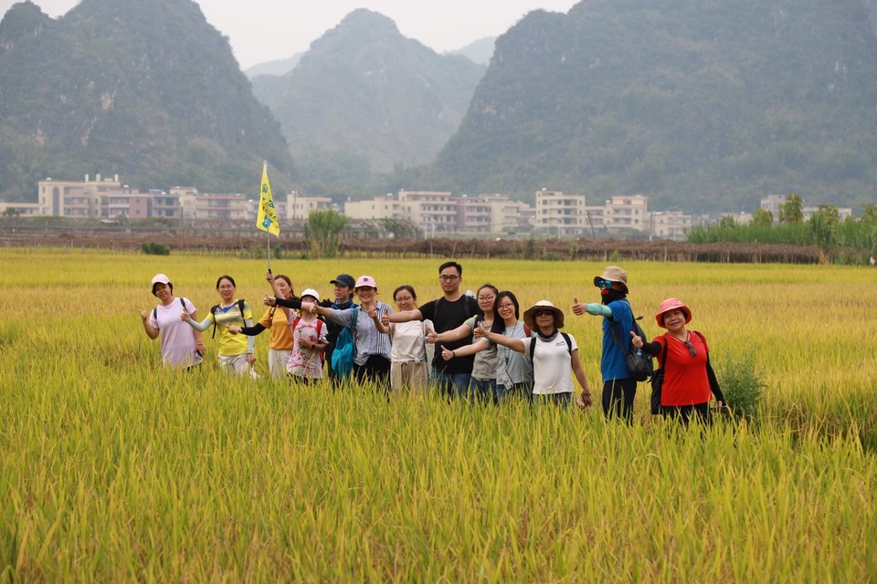 26933A22-B72C-45FF-8F3E-399DD1EF325E