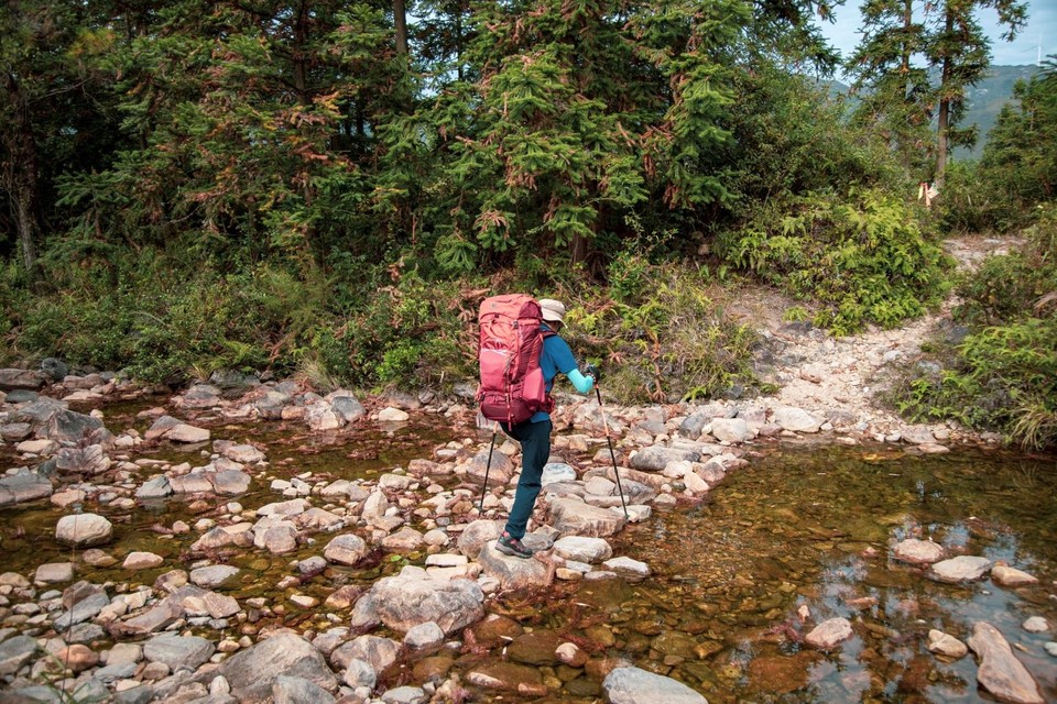 ACDCBE07-F7B0-41B3-8C14-7D45EF482348