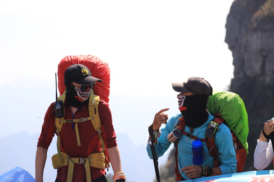 7633E1FA-11E7-4163-AB2F-8324FAC4D5B2