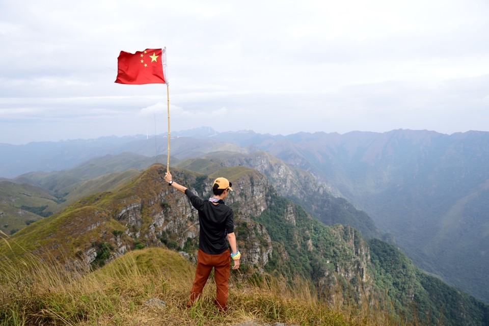 9376C6FB-2A3F-4C89-B95A-3F3C5D9234E2