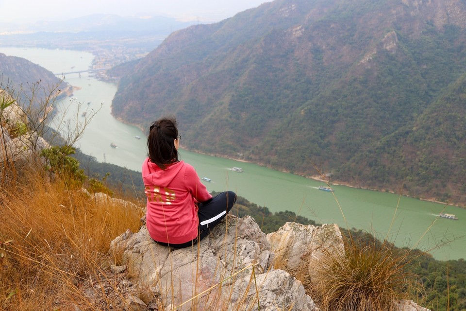 0B57B564-1822-4569-8F12-A509A6EAD741