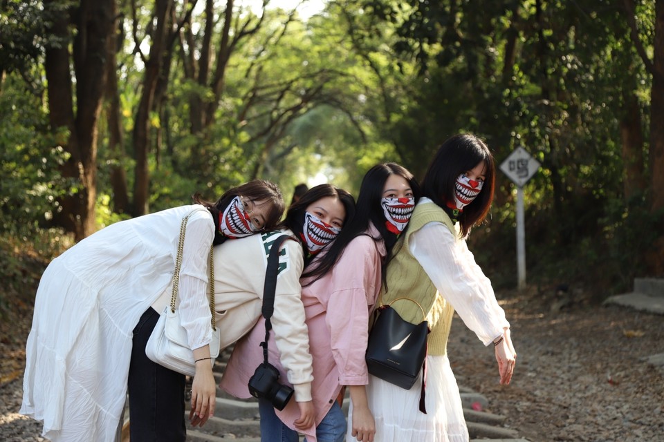 2F1CE3EA-EF17-403A-BA34-B33D00B34C95