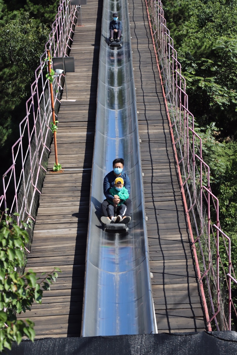 4EF06DAD-703E-426D-9048-D381245DC33C