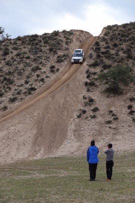 6C5A61BE-66E4-4AA7-B143-13200A447301