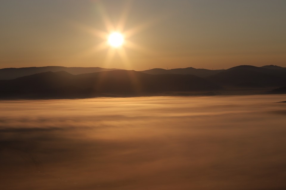 BCFEEF15-9721-4B2C-961A-ECA42A23582B