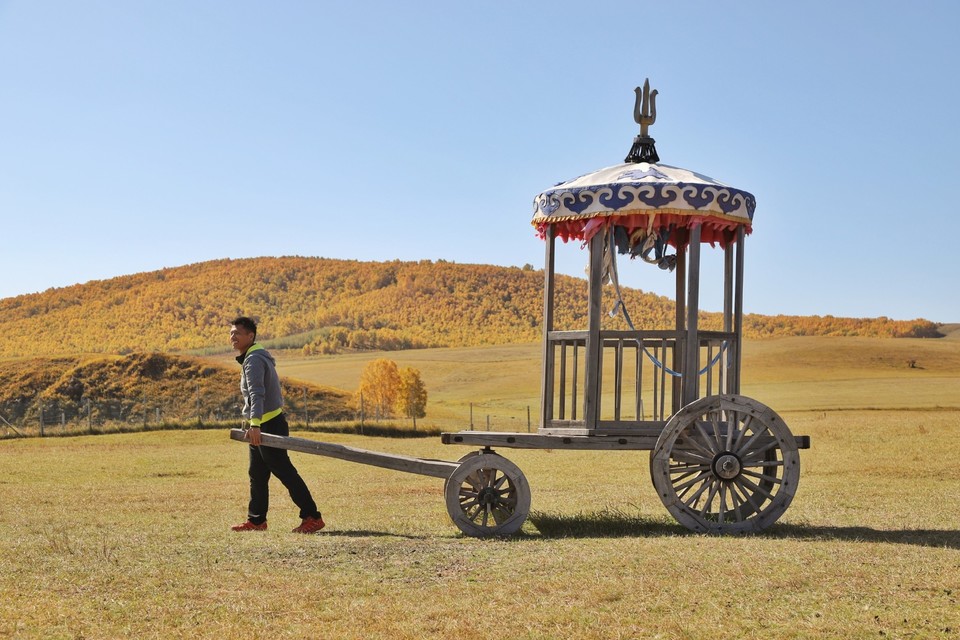 C33102FA-563B-4C9B-9272-92A4C85F9591