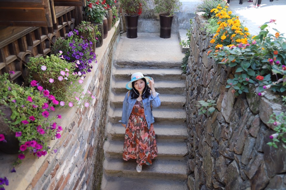 05B744A4-63FA-4650-B36D-2B2B45BBE0A7