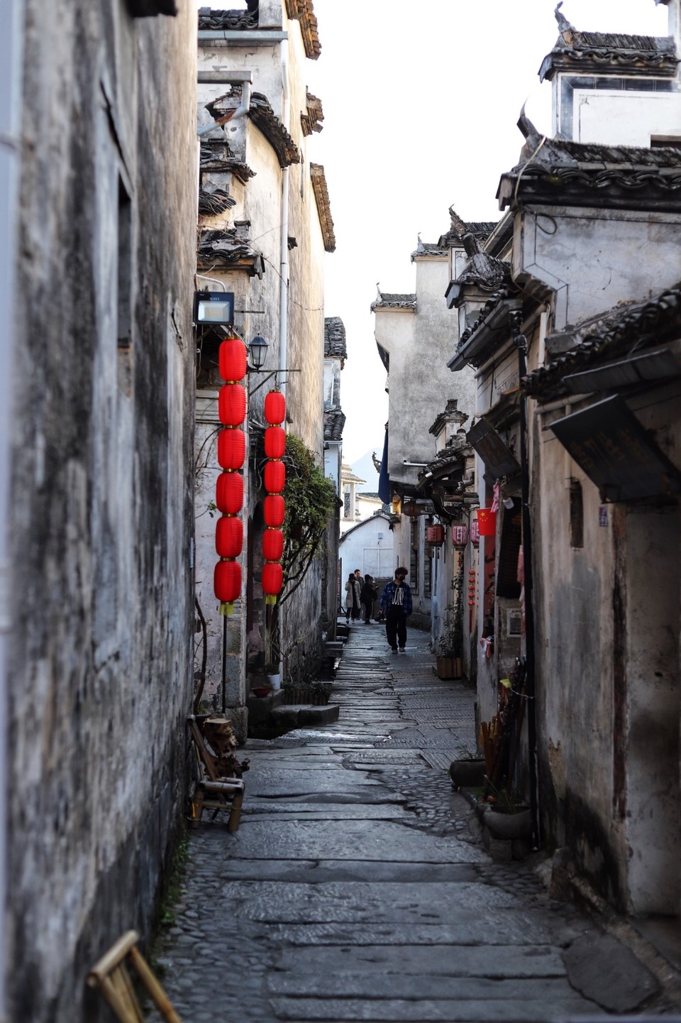 EF49FA2E-7192-42F3-B6A3-AC76847DE281