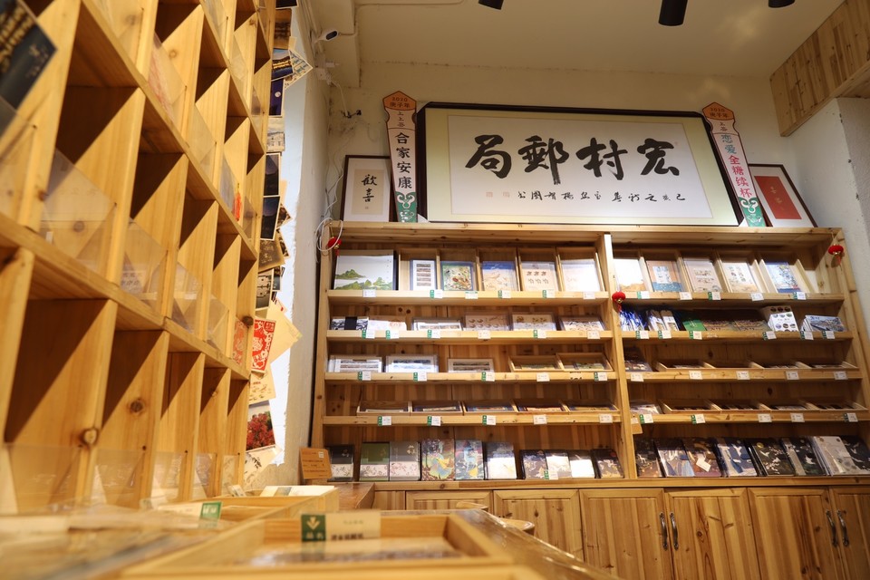 F316AE45-B124-4533-8340-ED36DD3E2E57