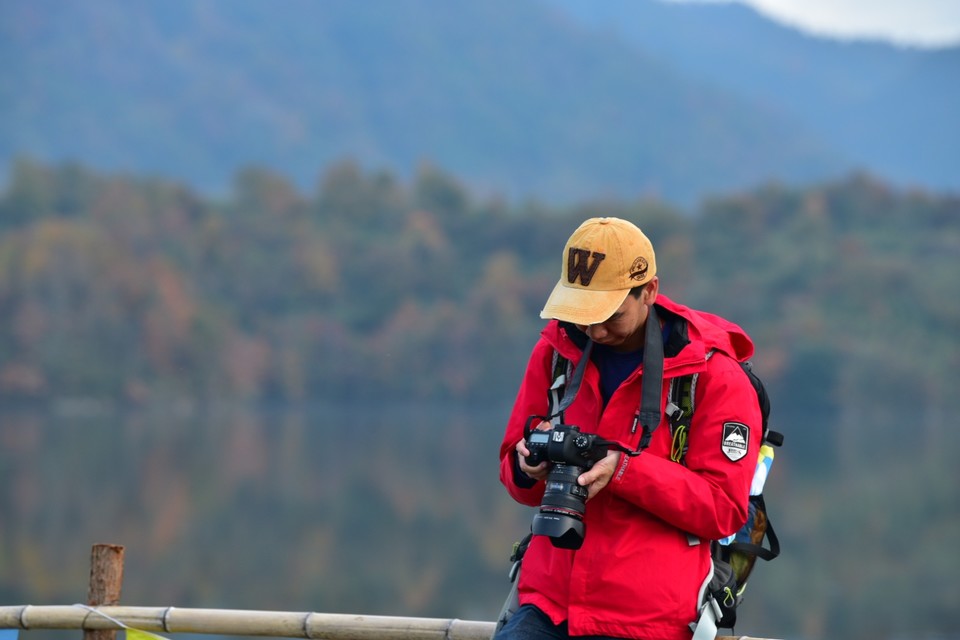 9C6B70D7-3788-47C2-A9E3-3FAAD77E22DF