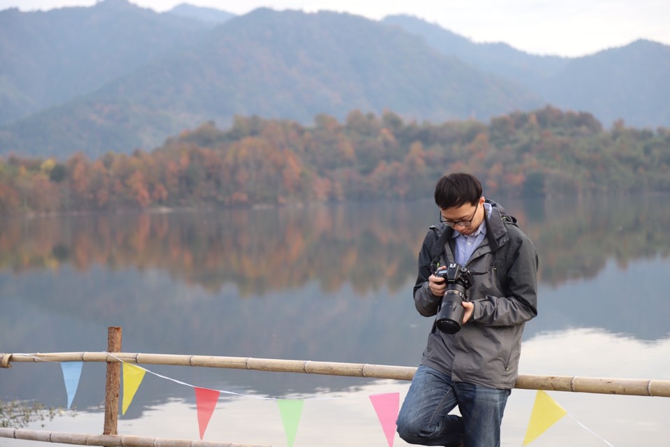 D911B278-C576-4638-8DEB-C5CEE4A0FF79