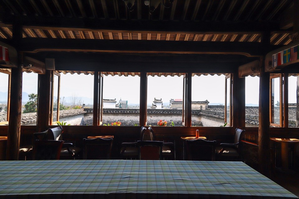 61E0D5F6-F1AC-49E3-A8BB-ABD9D801E1F0