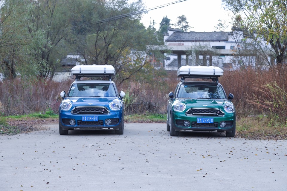 1125ACDF-AC54-4864-A945-F8A6DC8AD5B4