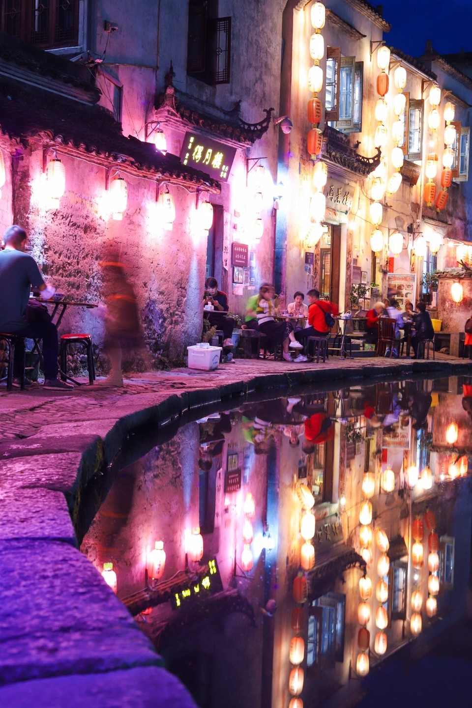 A5C15583-94AE-4156-8ADE-597C1F0047F1