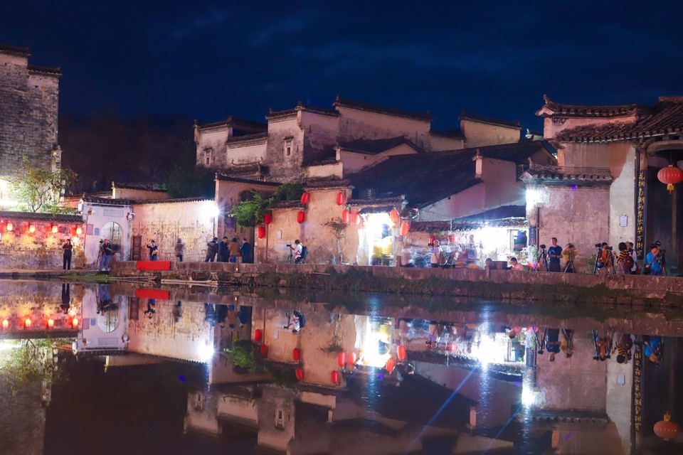 FE074B4E-DEA9-4D1D-B3B4-769221CE0E14