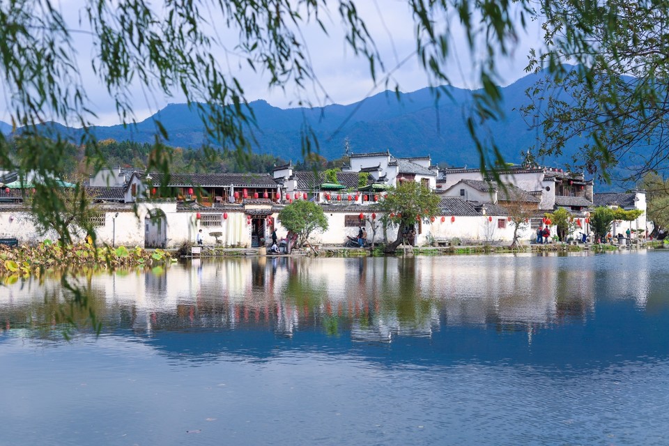 5D99AE44-F17F-4993-B35A-A84D791CA061