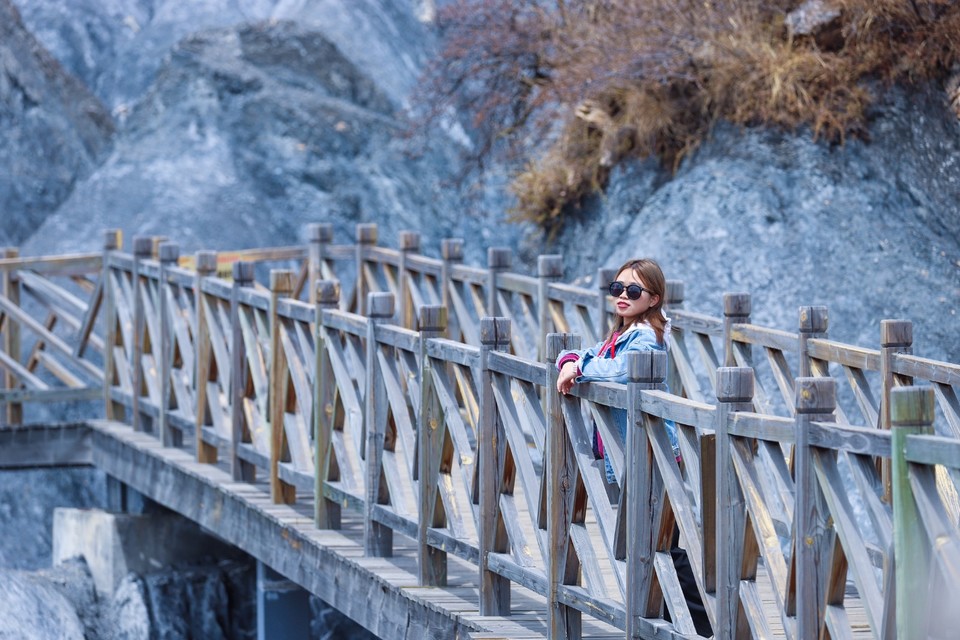 AB2647B5-4288-44D3-86A8-6DF24A1C45C2