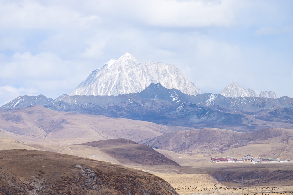 356833D4-E4E1-47DD-A8A0-ED5CB18524E8