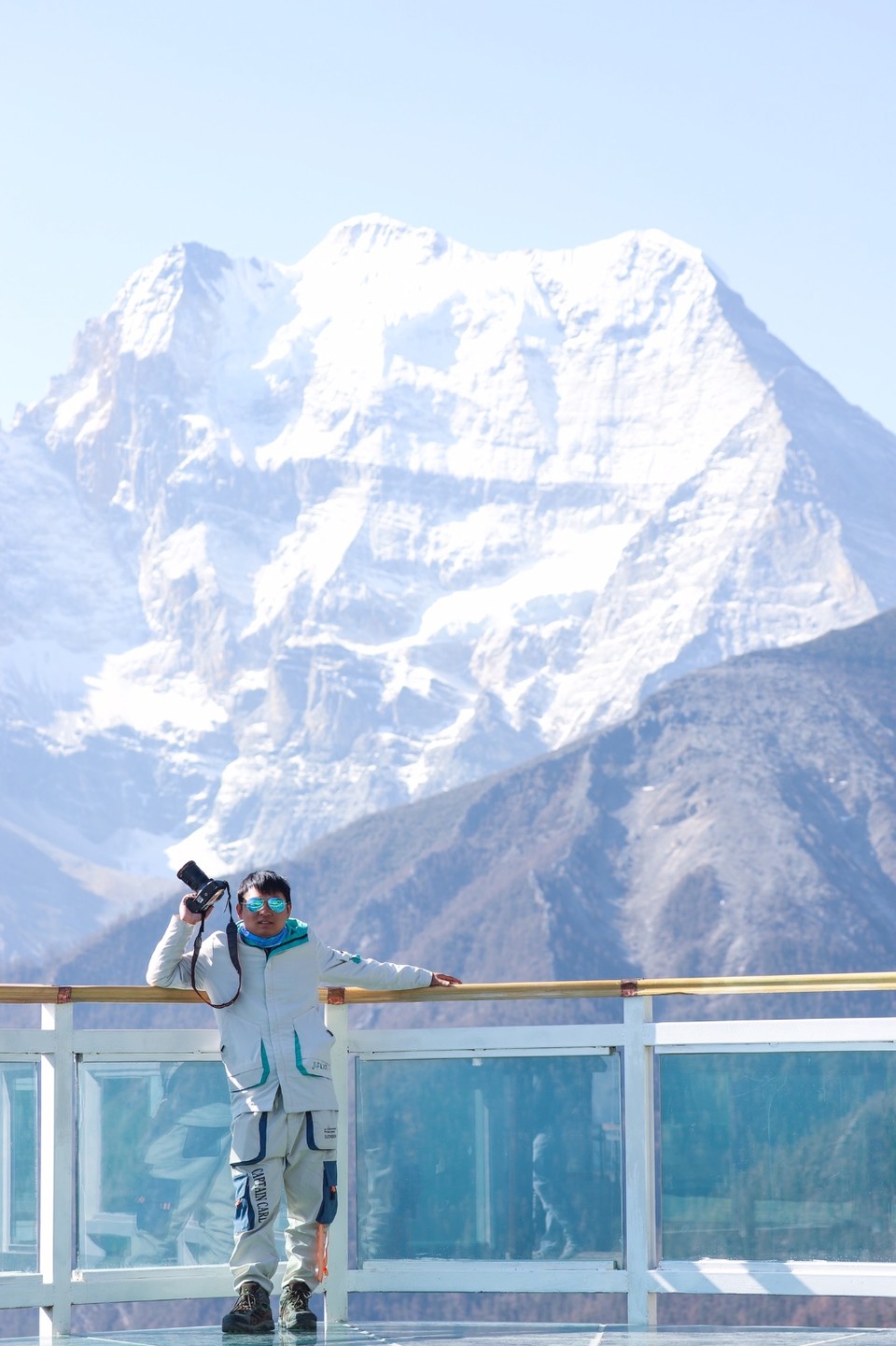 A069D596-00B4-48F5-A1DD-8707E96FAAF1