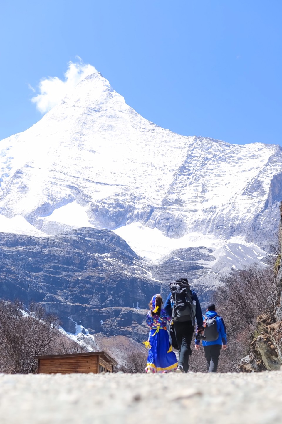 FD8690F7-277D-4EDD-A11F-50CCDF134D1C