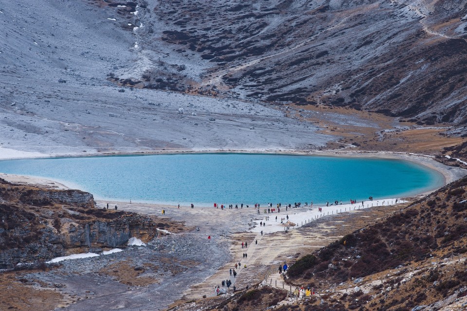 02757455-6075-4B38-9C86-7D4B4F30546D