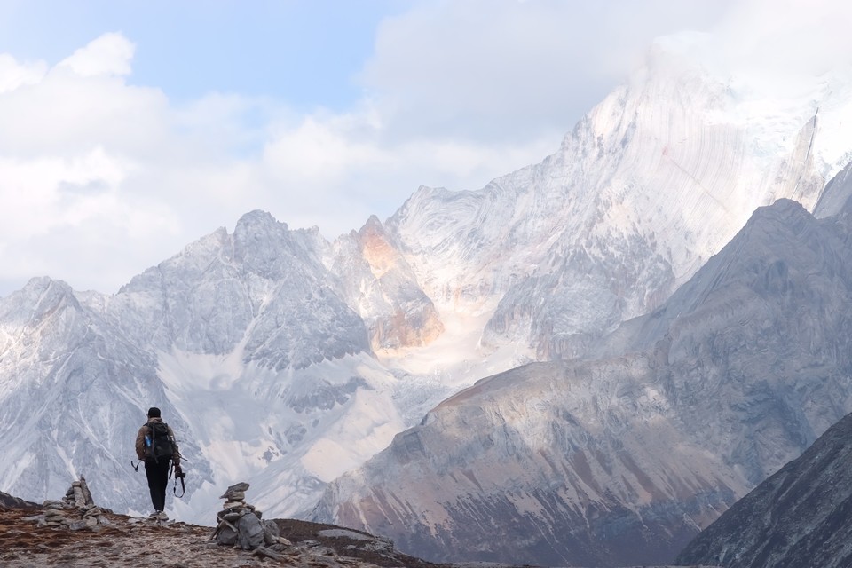 6B12E1ED-5AE0-461C-A7DC-FC0337A6F26E