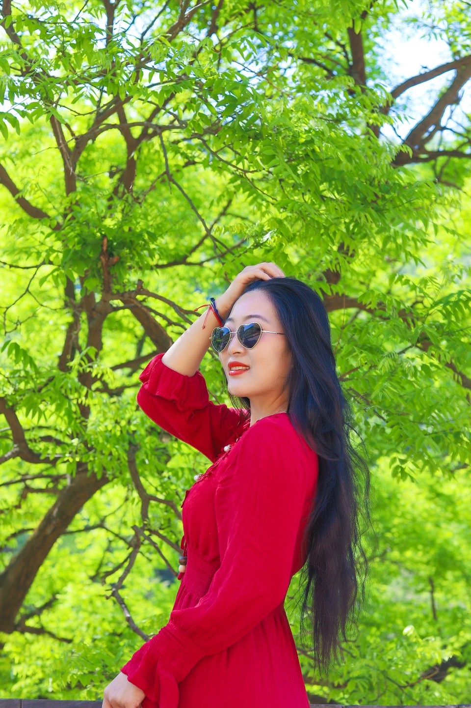 BB182D52-8F7B-4BD1-A14C-4194B1C1CD74