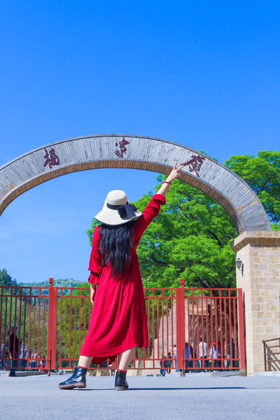 236DFF2D-BDA3-4FDB-A49D-967E6DE0F853