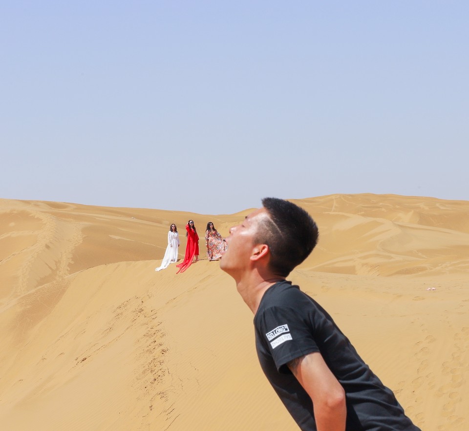 5DAFF34A-FFF3-44C3-8F86-0FD5AAD4D181