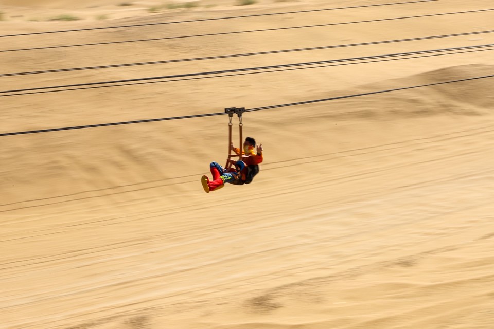 2C34D400-16B0-4CBA-B542-892722379EF1