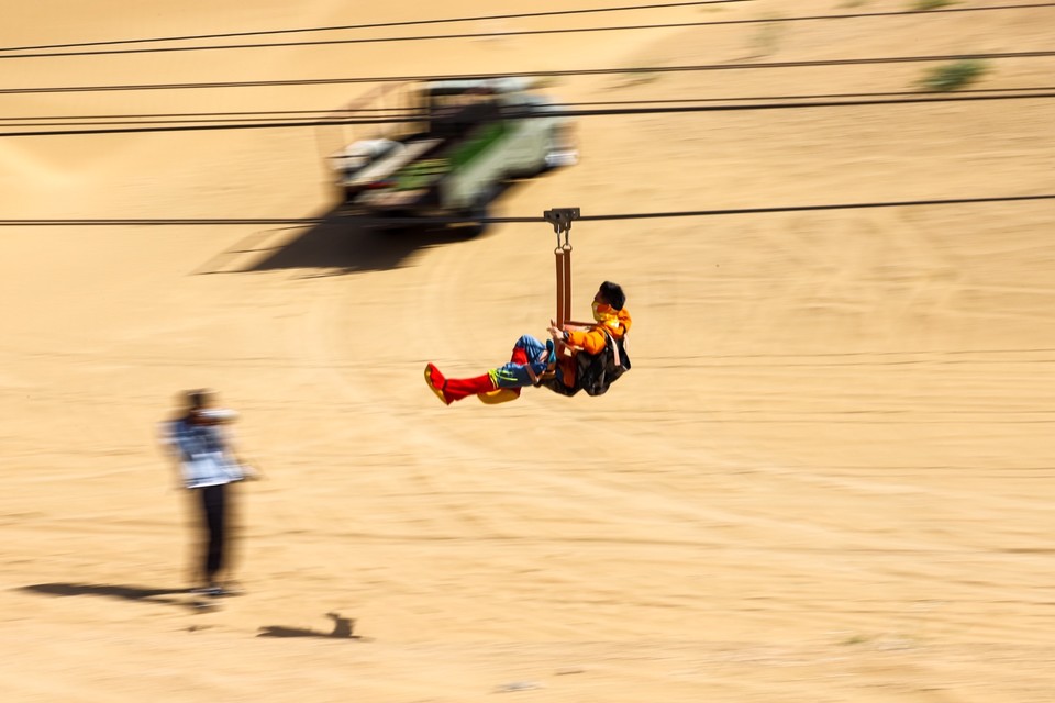 ABA7E967-487A-428D-BC88-57B9685B5A5F