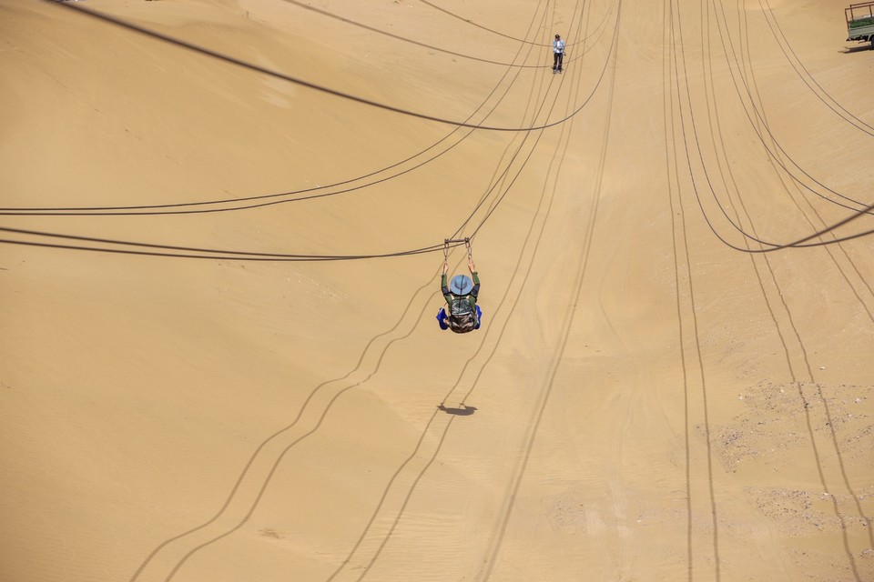 907E54B1-A5B6-4505-B146-66E90F6405A9