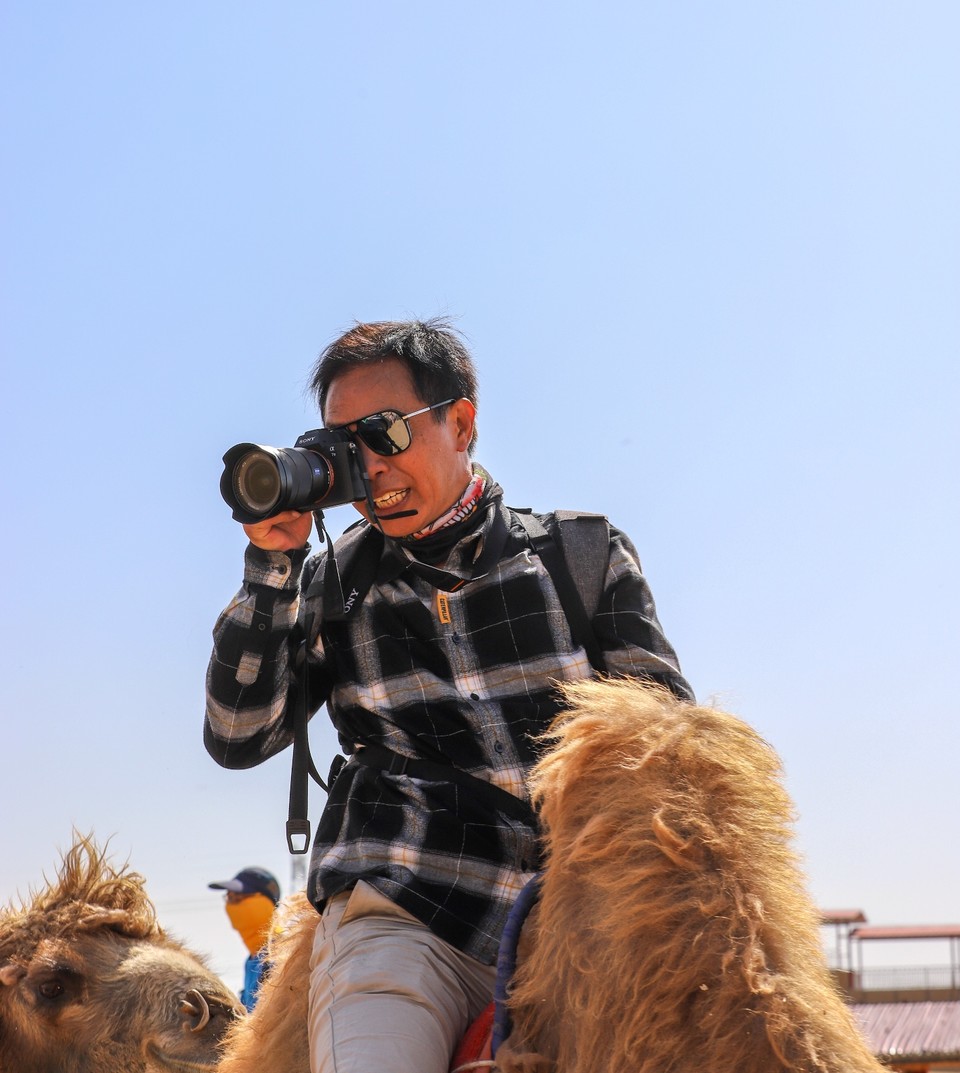 C640F159-383B-4280-BB73-457EA08ADA7C