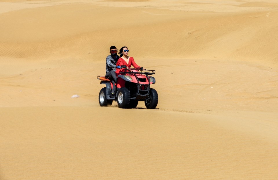 F7C9CE30-4D57-42C1-A00D-CD96F3F13D4B