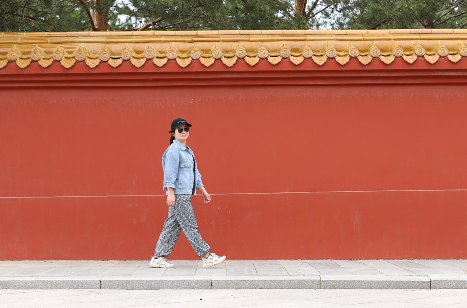 1DDE9B5C-1B77-4B31-9725-4E13DBC02E4D