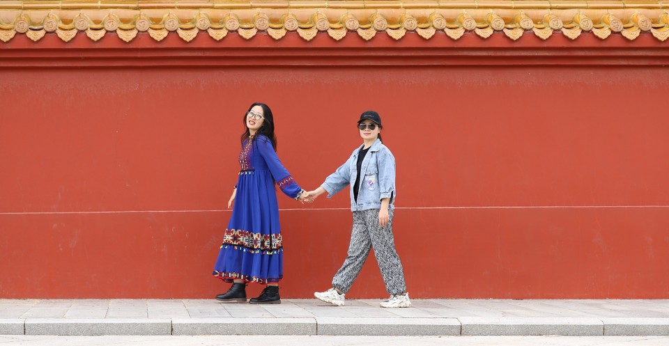 B8C891E5-F4B6-4270-8058-20CE6E33043E