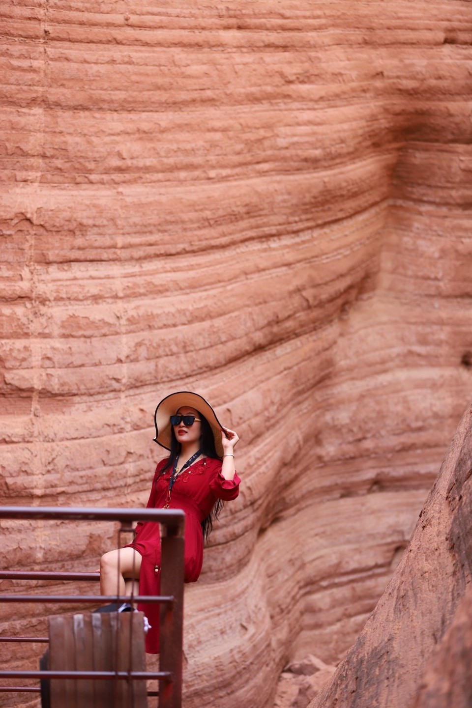 42383F2B-CFEE-4242-8F1E-5CCF70E37CD7