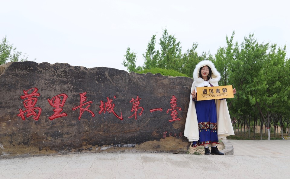 C7DFC10A-4C77-4DE0-ADDF-5133B1A10795