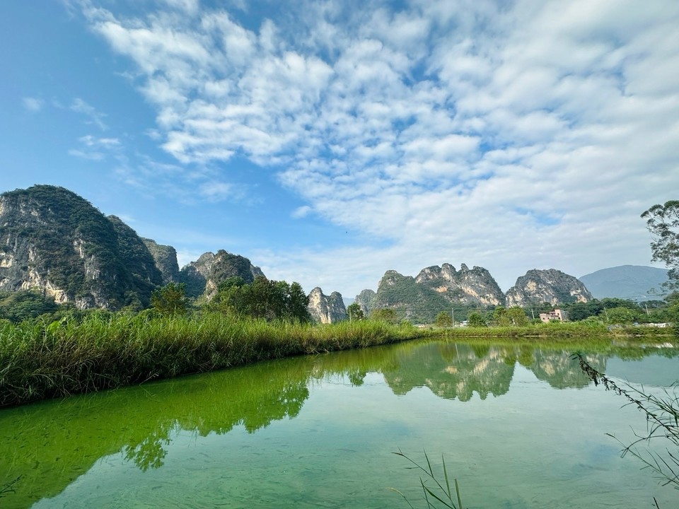 CB34F4A7-8BBE-48CD-9CCC-8BC7BA18362B