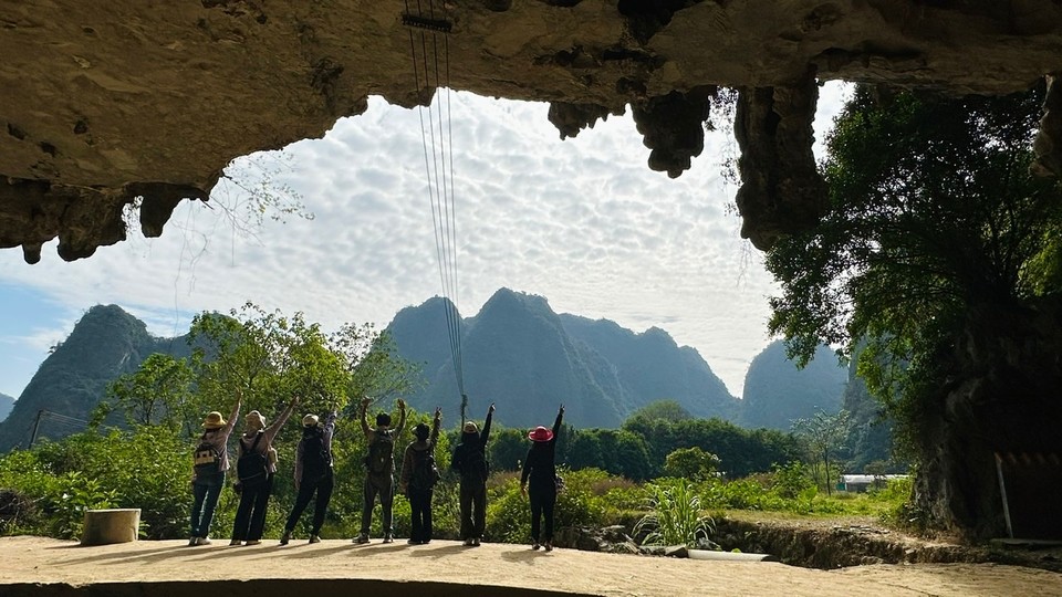 243D1CF1-52D2-4DAF-A837-FBBA19338C36