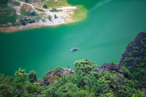 【徒步广西4/5天】徒步打卡剑龙山-浩坤湖-天坑地心穿越-赏德天跨国瀑布-游明仕田园