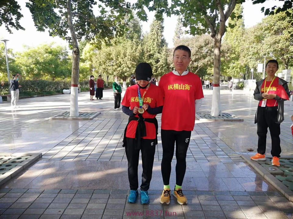 LH518B0EvYKj2NWCfaXWZ8dB8sap4_7whTEMBtcHO-i1nwFbI-m8RT9i6SNUOqIw