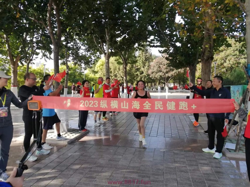 LH518B0EvYKj2NWCfaXWZ8BT7rgzY2uM9RLff1RNkTJ-fz7VKNgQK9GoozfXh1a3