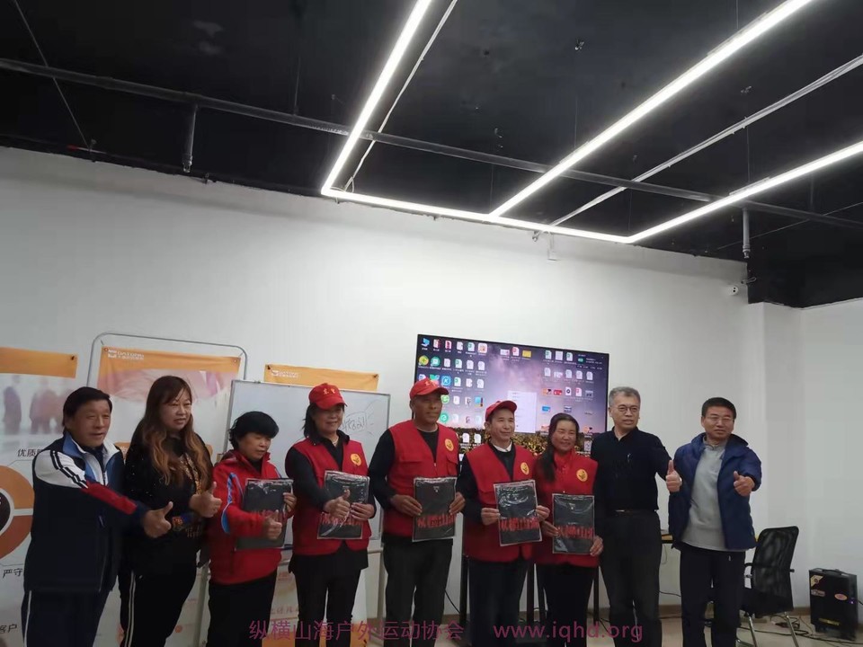 T7ATgZY7VcyrbNziux1KPNtpw41iq-IMm3BkcdBd4NLjy2_YQ3lIb-n62oeOxKJr