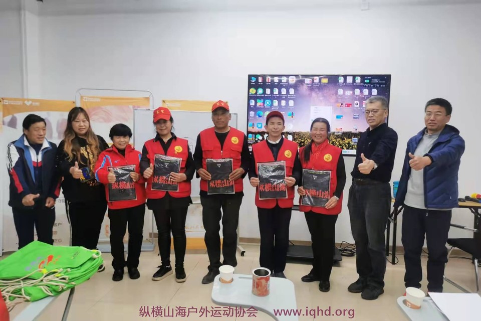 T7ATgZY7VcyrbNziux1KPNfecqJ4lbNu5Za3HjcIdEAP7AhytfSZVXnpc2_ftfMW