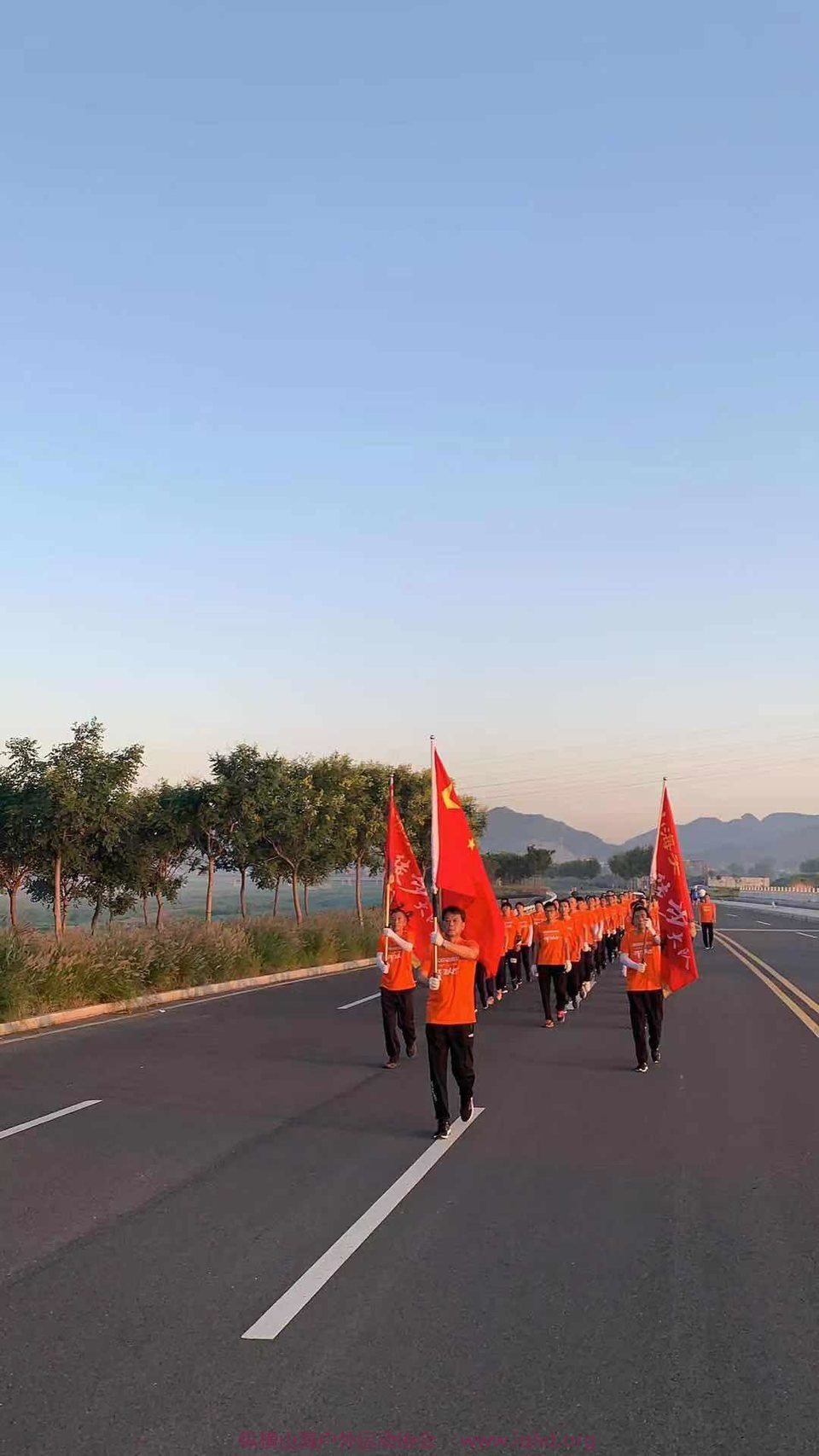 1FTrtP_UKgqqvNJlAM2evbHNWvqcw35qq1HDh4ynU7---4EG0QEqcH5s_qQVVlk4