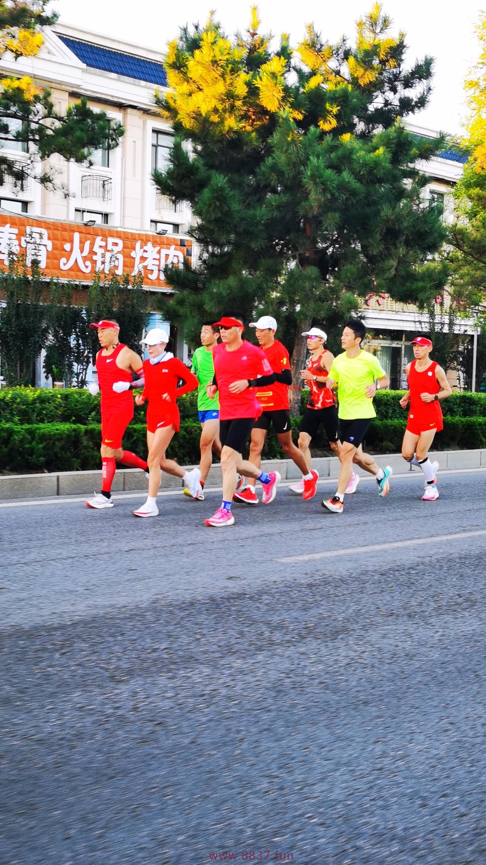 K3v2Moad8tb-SdQ67OwVUQ0yIPs_GuimaxrIwE2H34QHK0DXF5tXl2Mx0Y5geniV