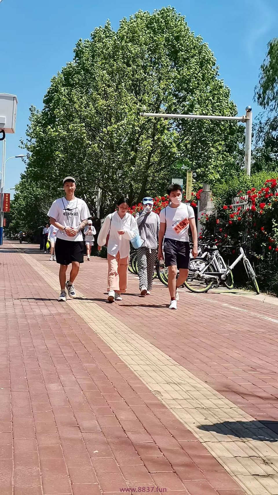 0Iv2YliO_1Eed0l7napQ_XlqhJ-3g-m4SiqNZfWaJFZFPsUbkDyaENR9tdxKj9qs