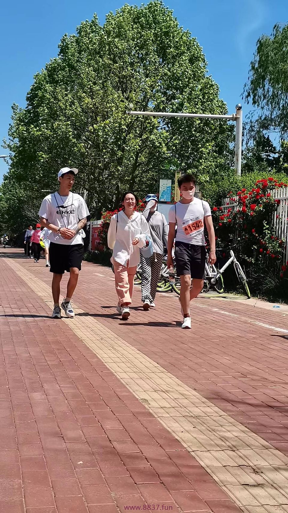 0Iv2YliO_1Eed0l7napQ_dYNRxsZUvQMvVCIngnCy3E4DDn6OiJR0rChZihV8seH